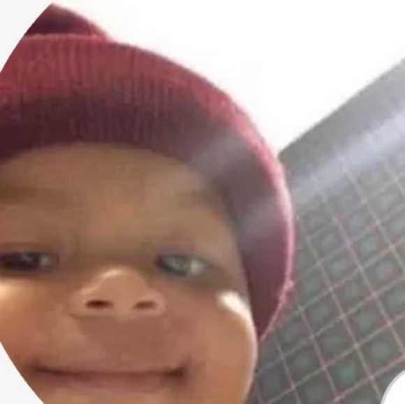 Meet your Posher, Gael - Picture 1 of 1